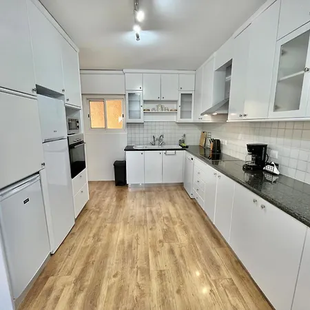 Shiny Blue Appartement Limassol