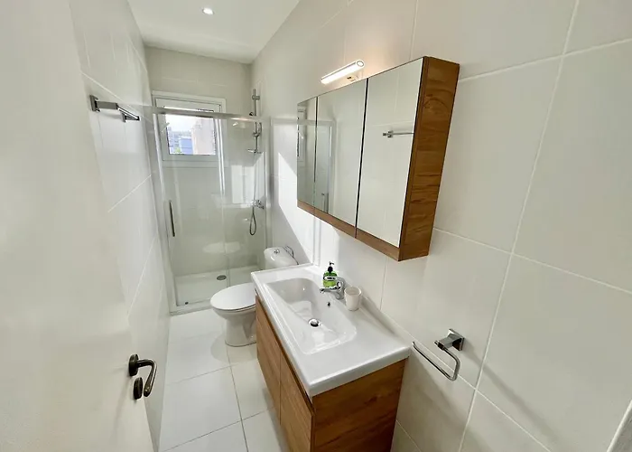 Shiny Blue アパート