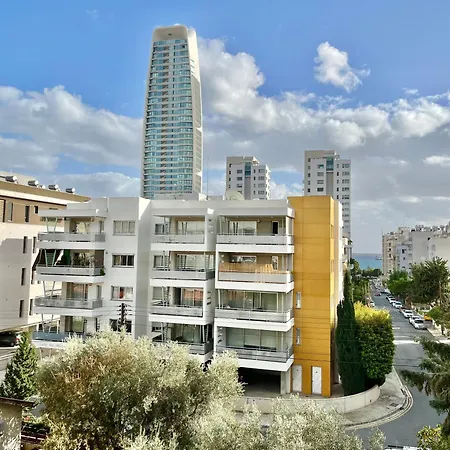 Appartement Shiny Blue Limasol